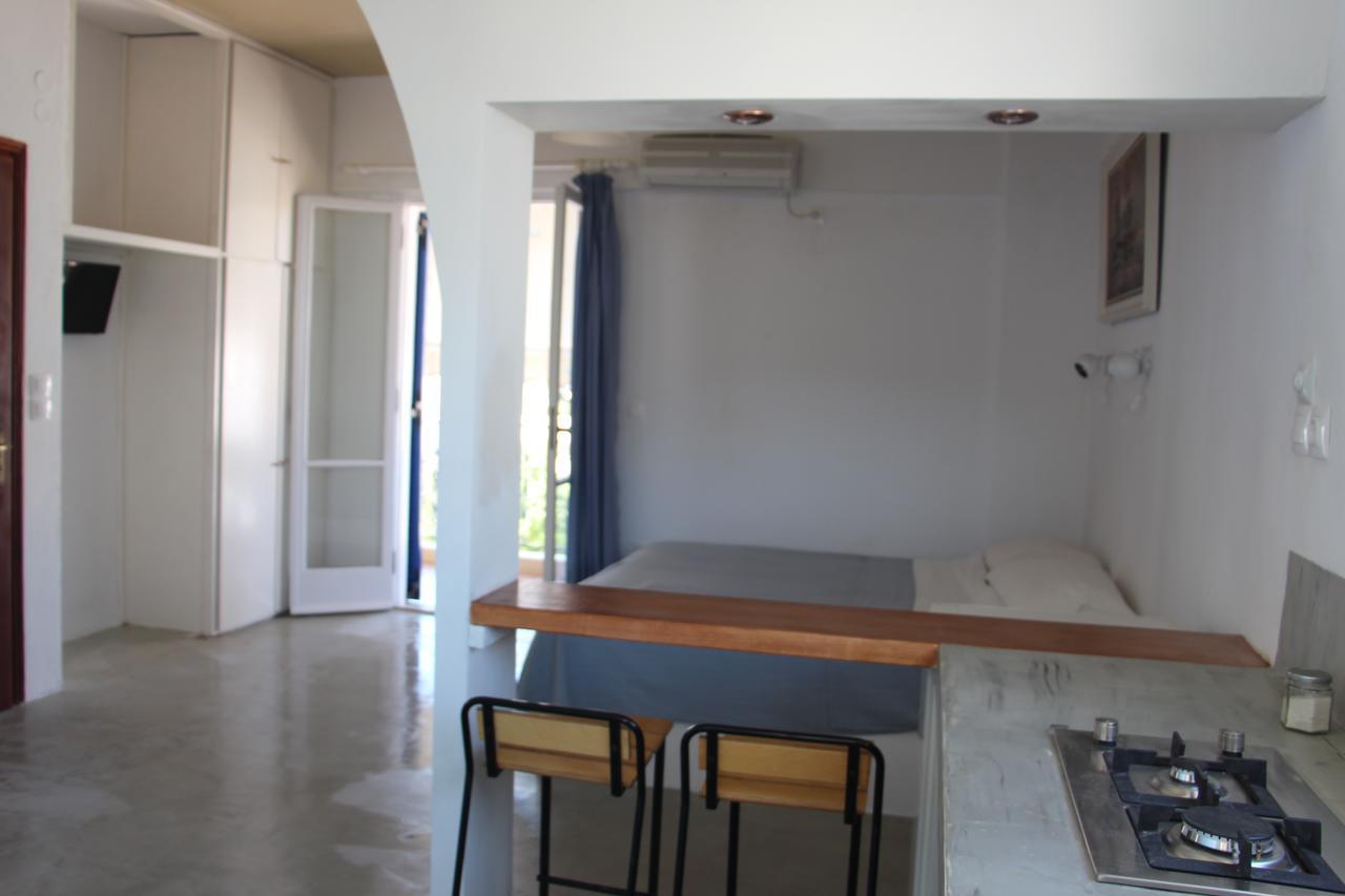 Pansion Andreas Apartment Tinos Island Luaran gambar